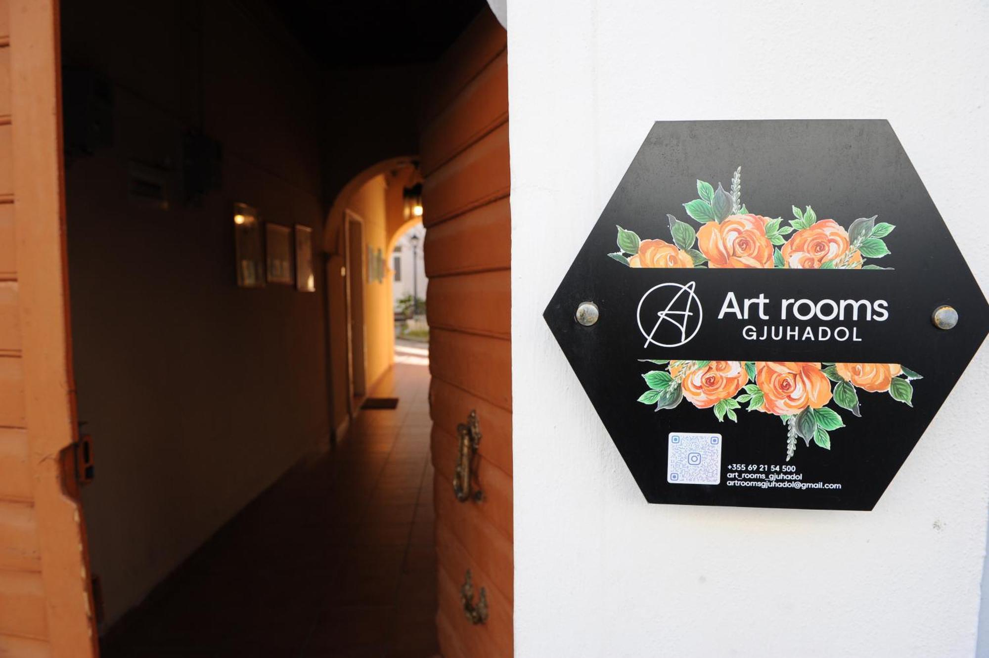شكودر Art Rooms Gjuhadol المظهر الخارجي الصورة